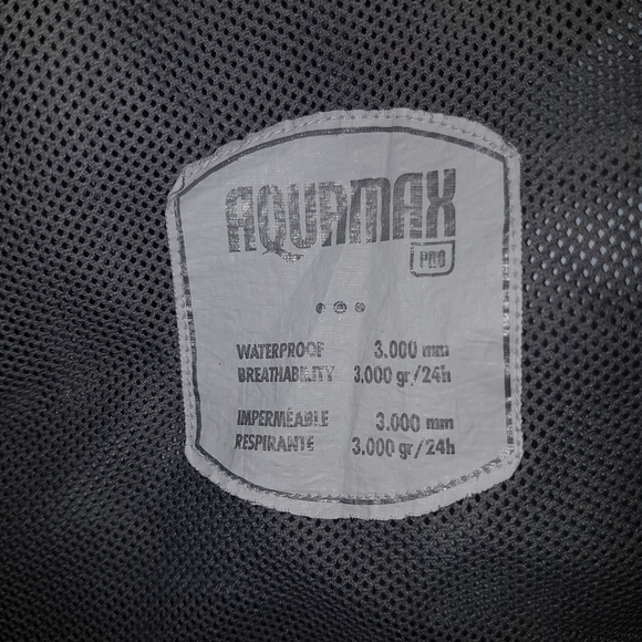 McKinley Aquamax rain jacket - Picture 6 of 8